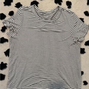 American Eagle Soft & Sexy Tee Short Sleeve Black and White Stripe size Large